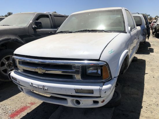 1996 CHEVROLET S10