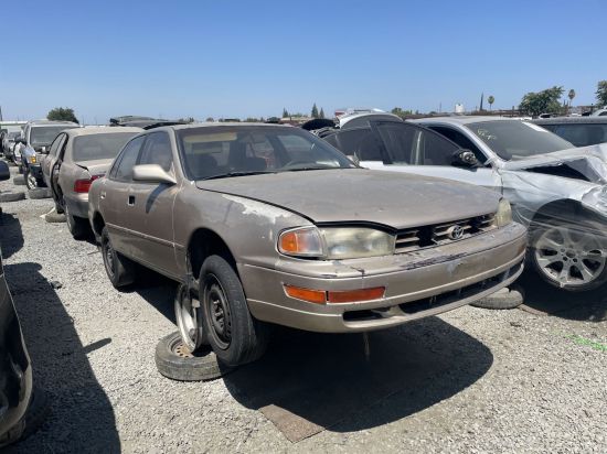 1995 TOYOTA CAMRY