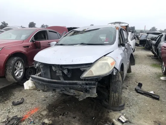 2009 NISSAN VERSA