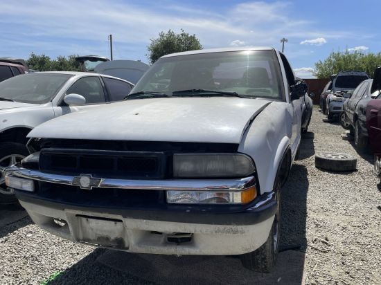 2000 CHEVROLET S10