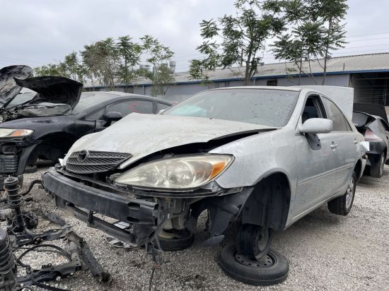 2002 TOYOTA CAMRY