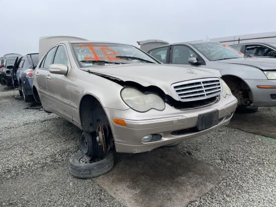 2001 MERCEDES-BENZ C-CLASS