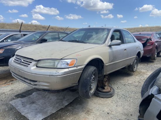 1998 TOYOTA CAMRY