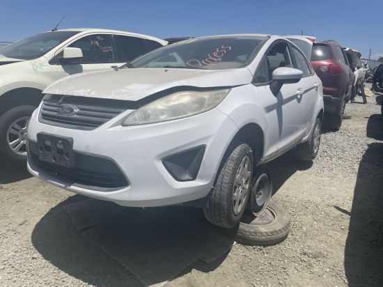 2012 FORD FIESTA