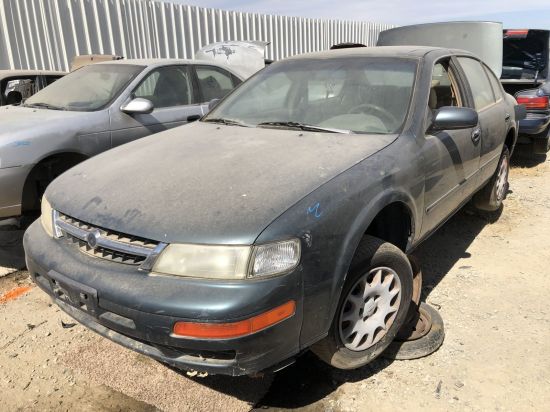 1997 NISSAN MAXIMA