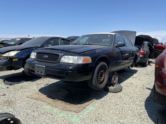 2011 FORD CROWN VICTORIA