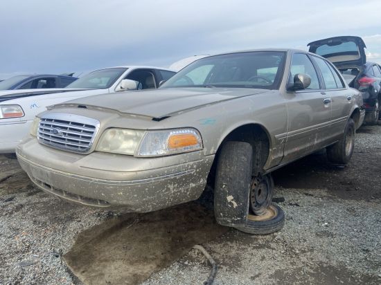 2000 FORD CROWN VICTORIA