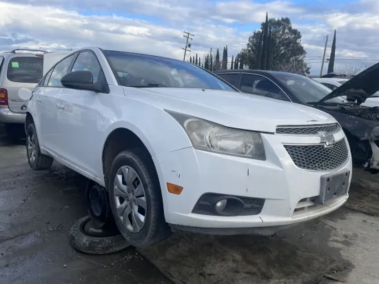2013 CHEVROLET CRUZE