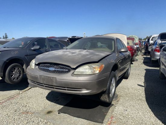 2003 FORD TAURUS