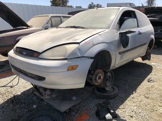 2004 FORD FOCUS