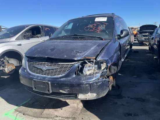 2004 CHRYSLER TOWN & COUNTRY