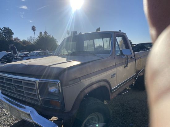 1986 FORD F-250