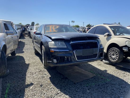 2006 AUDI A8
