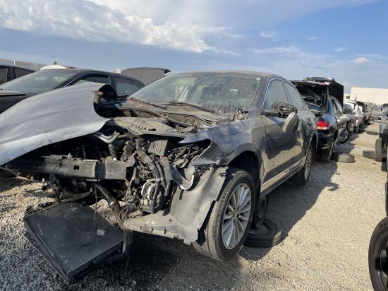 2016 VOLKSWAGEN PASSAT