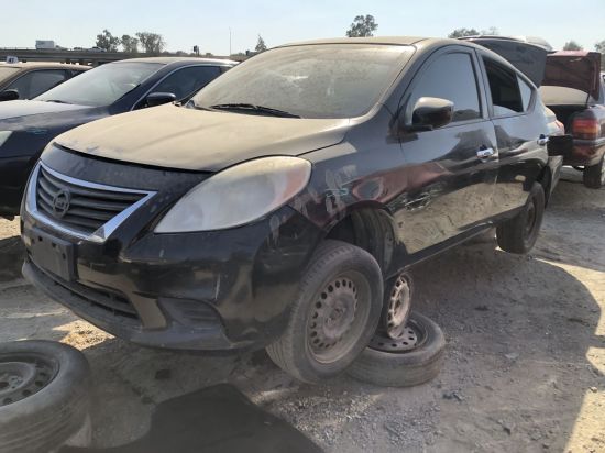 2012 NISSAN VERSA