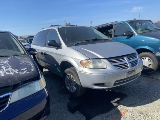 2005 DODGE GRAND CARAVAN