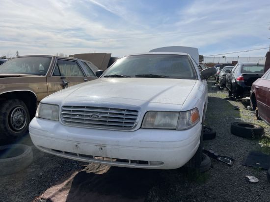 2006 FORD CROWN VICTORIA