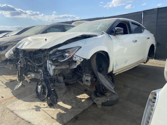 2018 NISSAN MAXIMA
