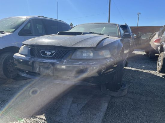 2002 FORD MUSTANG