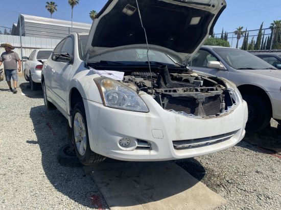 2010 NISSAN ALTIMA