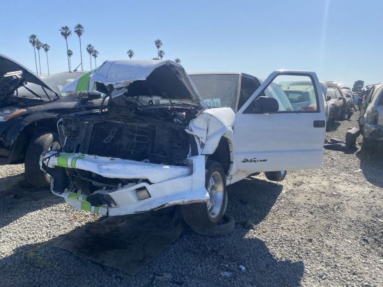 2001 CHEVROLET BLAZER