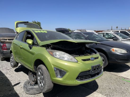 2011 FORD FIESTA