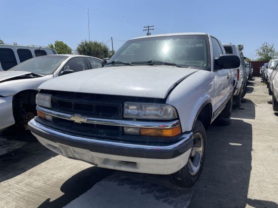 2000 CHEVROLET S10