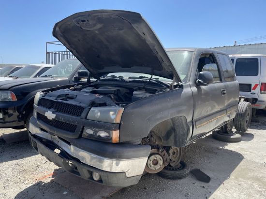 2004 CHEVROLET SILVERADO