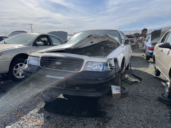 1998 FORD CROWN VICTORIA