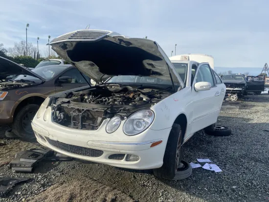 2006 MERCEDES-BENZ E-CLASS