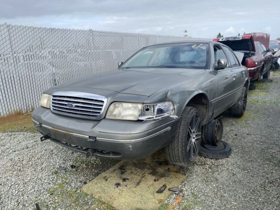 1998 FORD CROWN VICTORIA