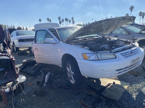 1998 TOYOTA CAMRY