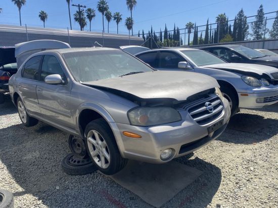 2003 NISSAN MAXIMA