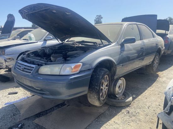 2000 TOYOTA CAMRY