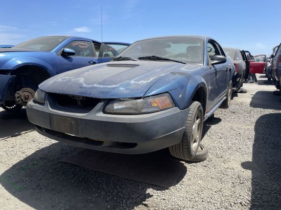 2000 FORD MUSTANG