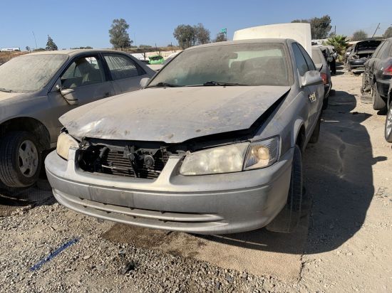 2001 TOYOTA CAMRY
