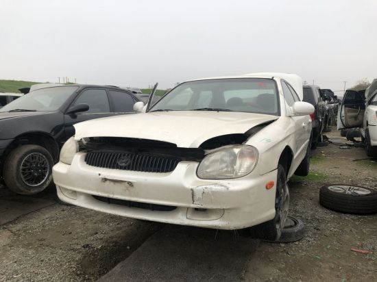 2001 HYUNDAI SONATA