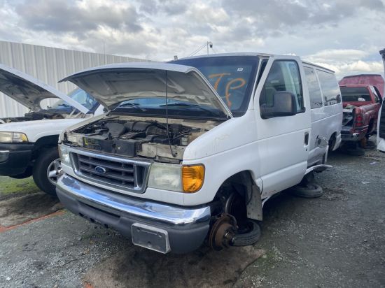2006 FORD ECONOLINE WAGON
