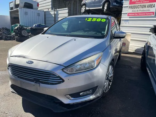 2016 FORD FOCUS