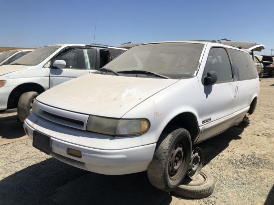 1993 NISSAN QUEST