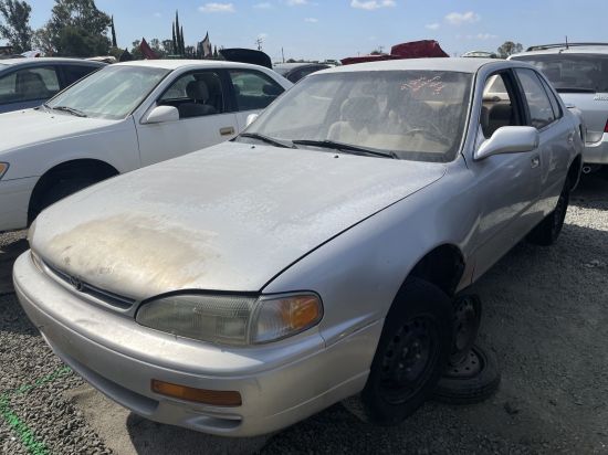 1995 TOYOTA CAMRY