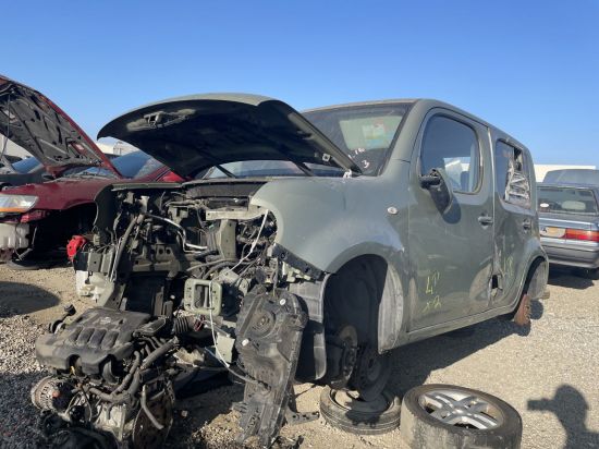 2009 NISSAN CUBE