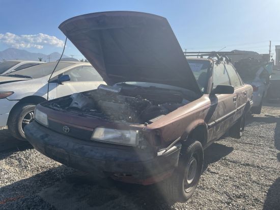 1990 TOYOTA CAMRY