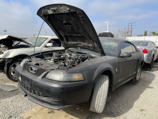 2004 FORD MUSTANG