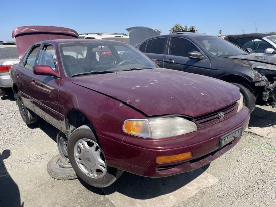 1996 TOYOTA CAMRY