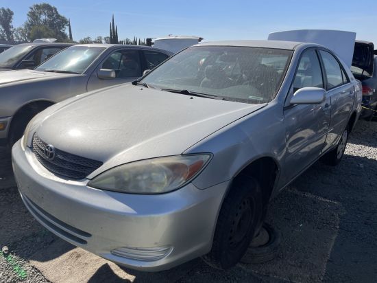 2002 TOYOTA CAMRY