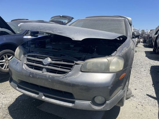 2001 NISSAN MAXIMA