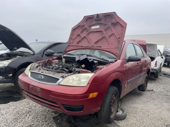 2005 FORD FOCUS