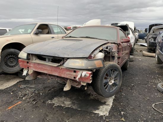 2001 FORD MUSTANG