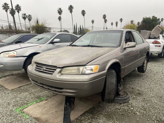 1999 TOYOTA CAMRY